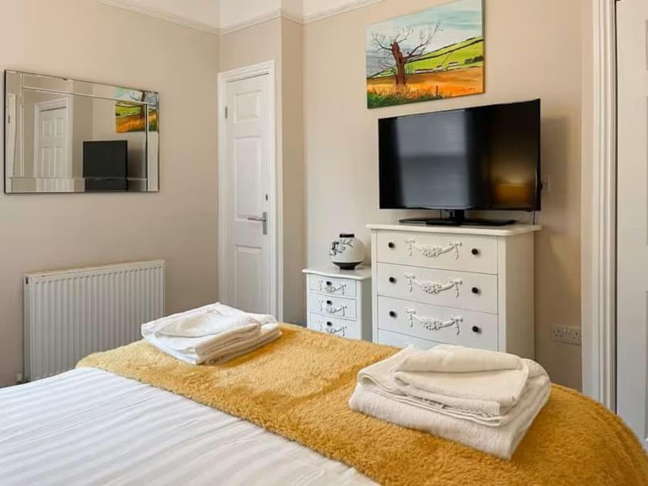 Strathmore Apt Scarborough, Pool, Gym, Parking Екстер'єр фото